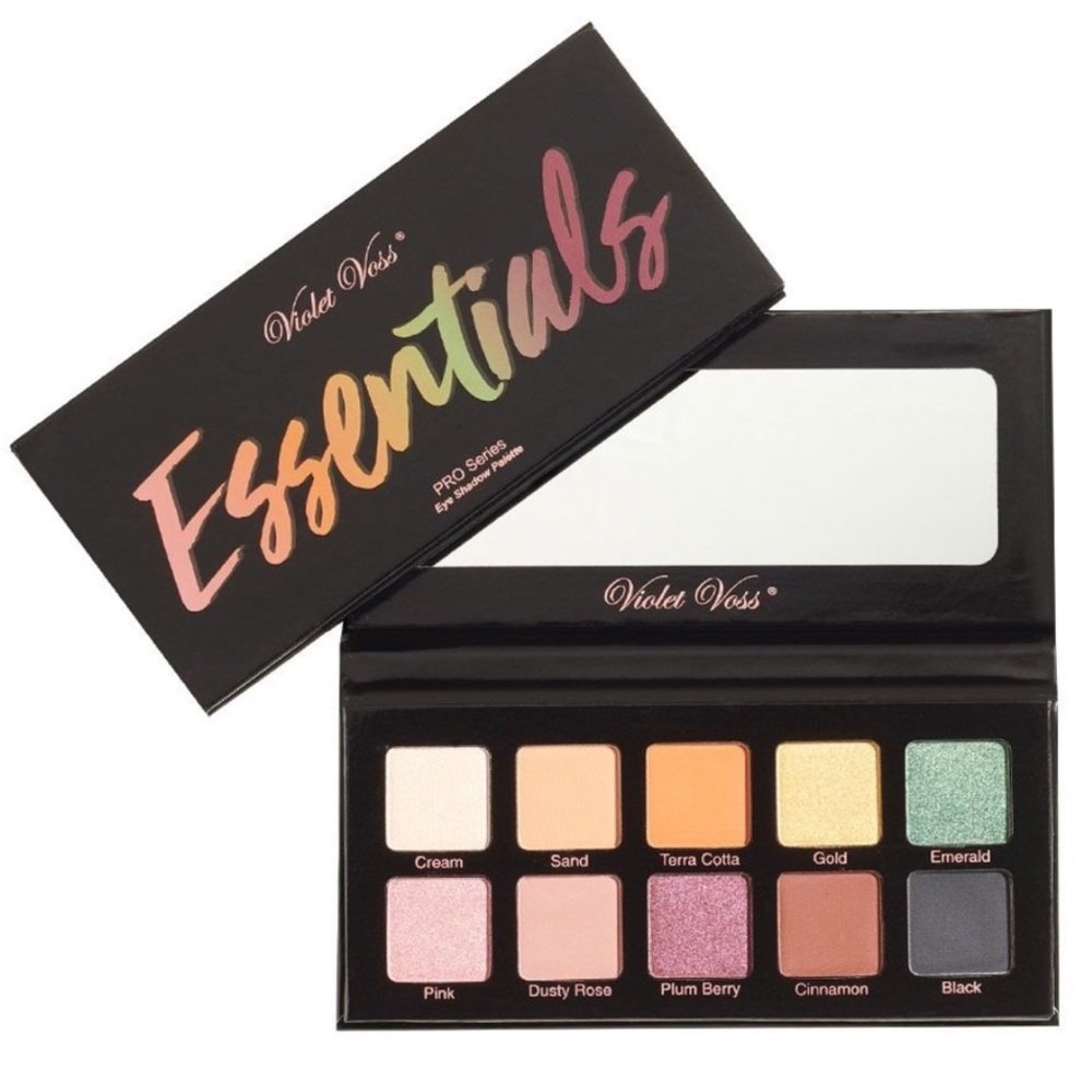 SOLD Violet Voss Essentials Eye Shadow Palette
